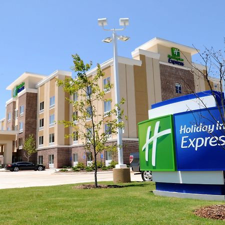 Holiday Inn Express Covington-Madisonville By Ihg Екстериор снимка