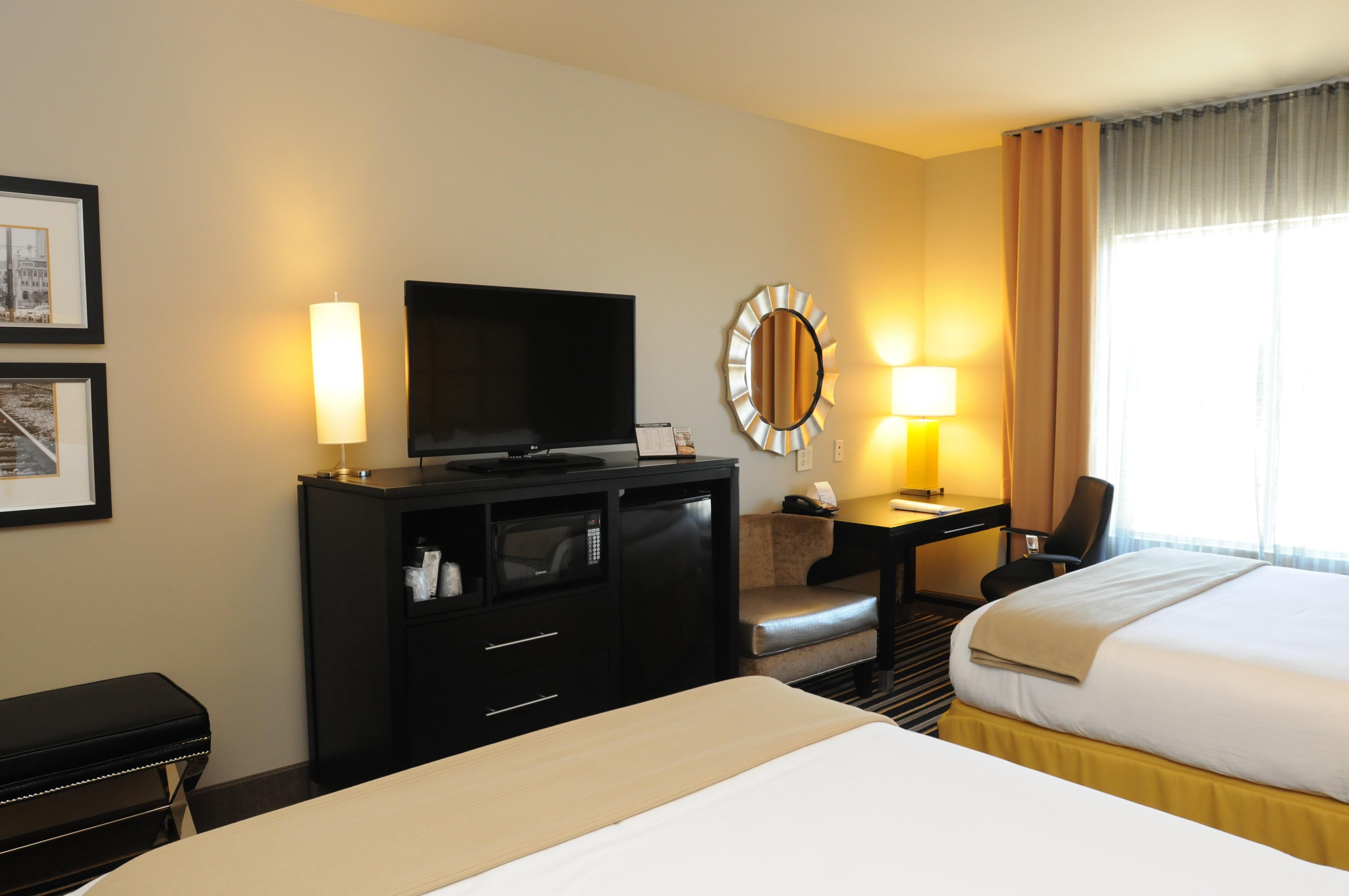 Holiday Inn Express Covington-Madisonville By Ihg Екстериор снимка